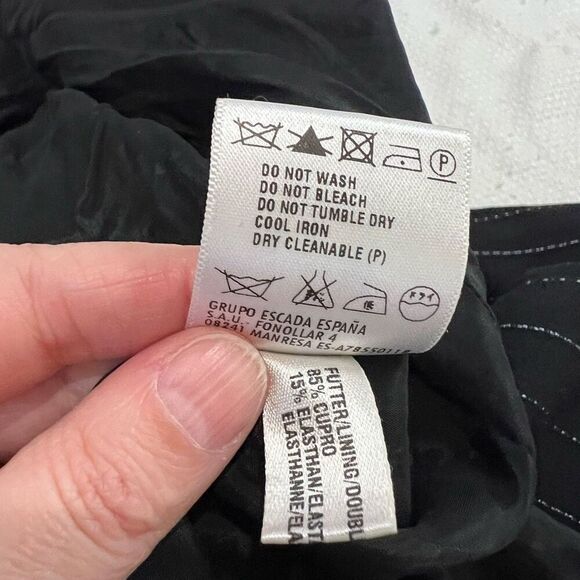 Escada Black Pinstriped Two Button Closure Blazer 42 12 L - Picture 10 of 13